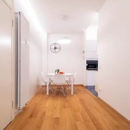 Agata By Portofinohomes With Private Garage *