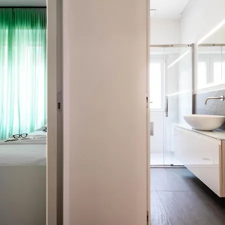 Agata By Portofinohomes With Private Garage