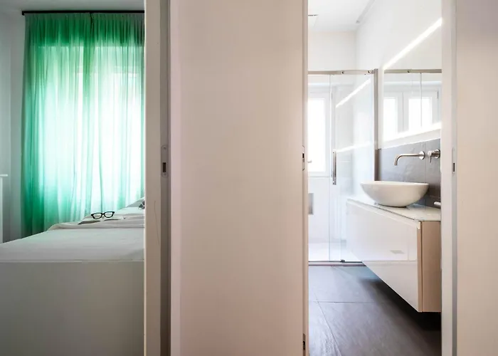 Agata By Portofinohomes With Private Garage
